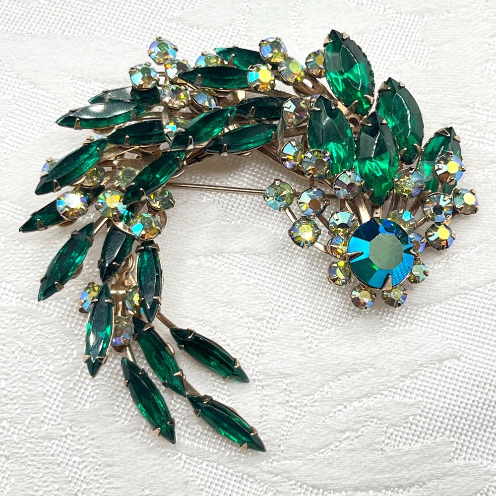 Vintage Mid-Century Green Glass and Blue AB Aurora Borealis Rhinestones‎ Brooch